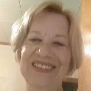 Meet your Posher, Darlene